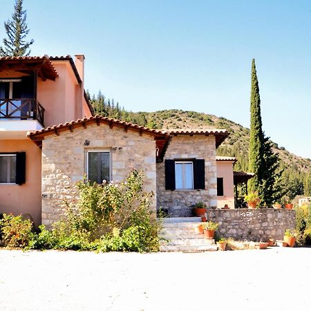 Elegant Stone Mansion In Historic Mystras Leilighet Eksteriør bilde